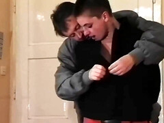 デカチン, デカパイ, ヨーロピアン, 指いじり, 手コキする, ハードコア, ポルノスター, ヴィンテージ