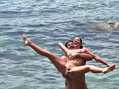 Tussi, Blasen, Braunhaarige, Aufs gesicht abspritzen, Deutsch, Hardcore, Im freien