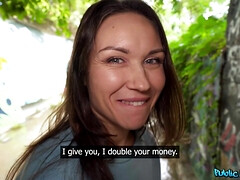 Amateur, Cul, Sucer une bite, Brunette brune, Européenne, Lunettes, De plein air, Russe