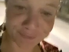 フェラチオ, 顔射, 露出狂, 手コキする, 淫乱熟女, アウトドア, パーティ, 公共