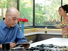 Большие сиськи, Минет, Собачьи, Европейки, На кухне, Лизание, На природе, Влажная