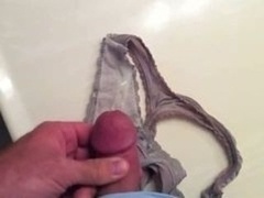 Roomate Panty Cum