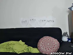 amateur korean whore masturbating on live camshow